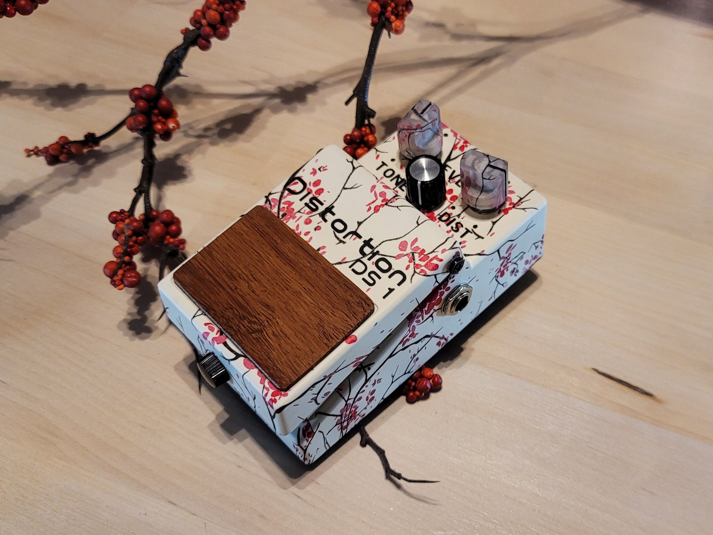 Boss DS-1 - Cherry Blossom