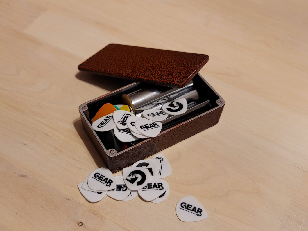 Orange Crackle 1590B Pick Box